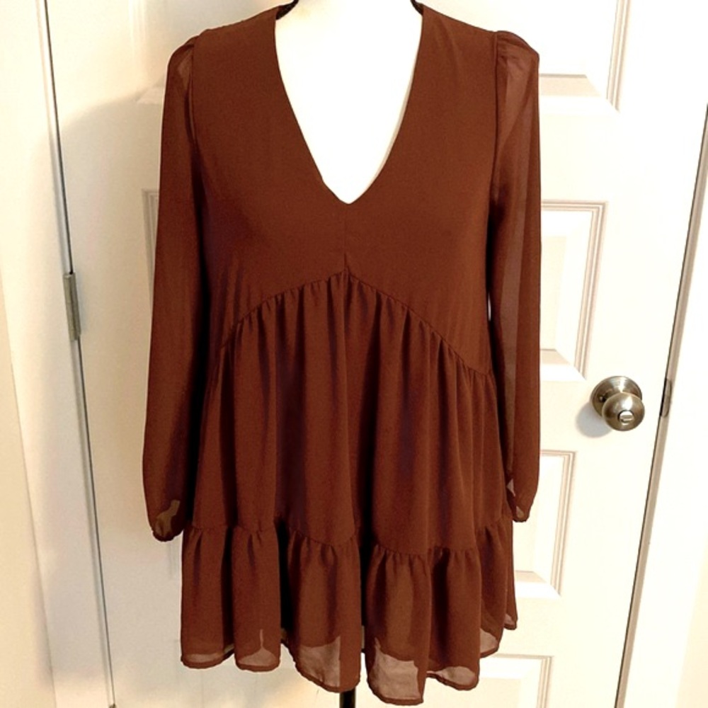 Meloday| Brown v-neck layered lined top with sheer long sleeves